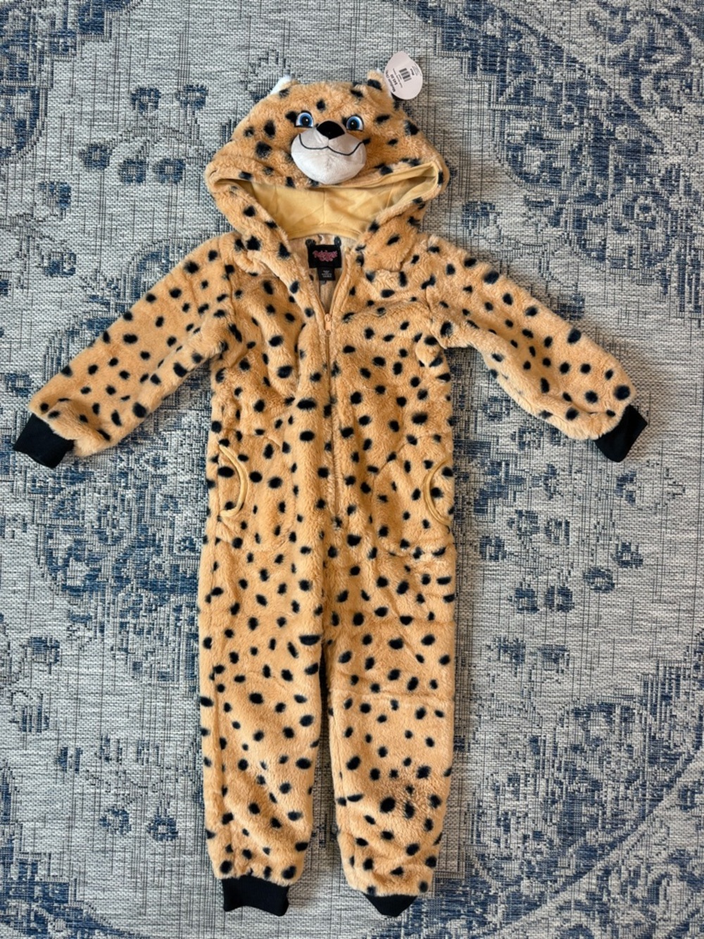 RAINFOREST CAFE Cheetah Fleece Hooded Kids Costume, Pajamas, or Play onesie
